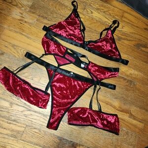 Women's Sexy Lingerie Set with Garter Belt Matching Bra and Panty Lingeries Set